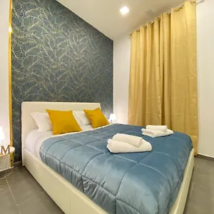 montesanto-dream-apartment-centro-storico.hotels-amalfi.com/