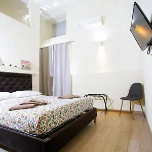 vicoletto-toledo-apartment.hotels-amalfi.com/
